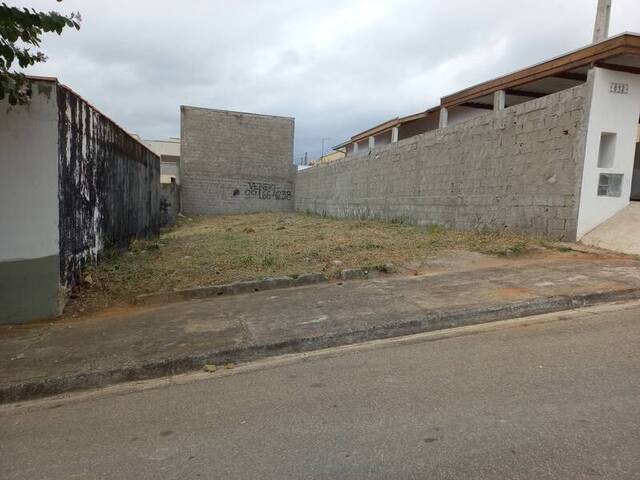 Área para Venda em São José dos Campos - 4